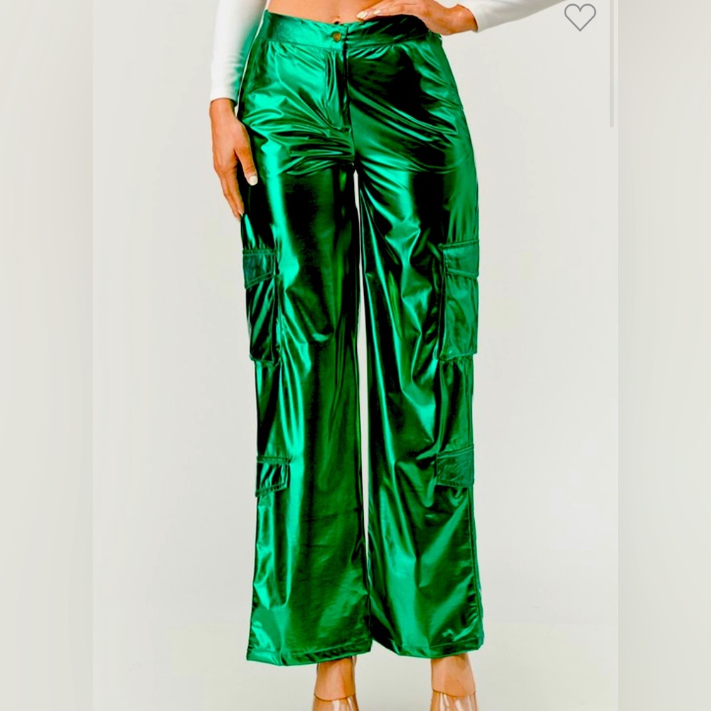 Emerald Green Wide Leg Pants with Luxurious Sheen